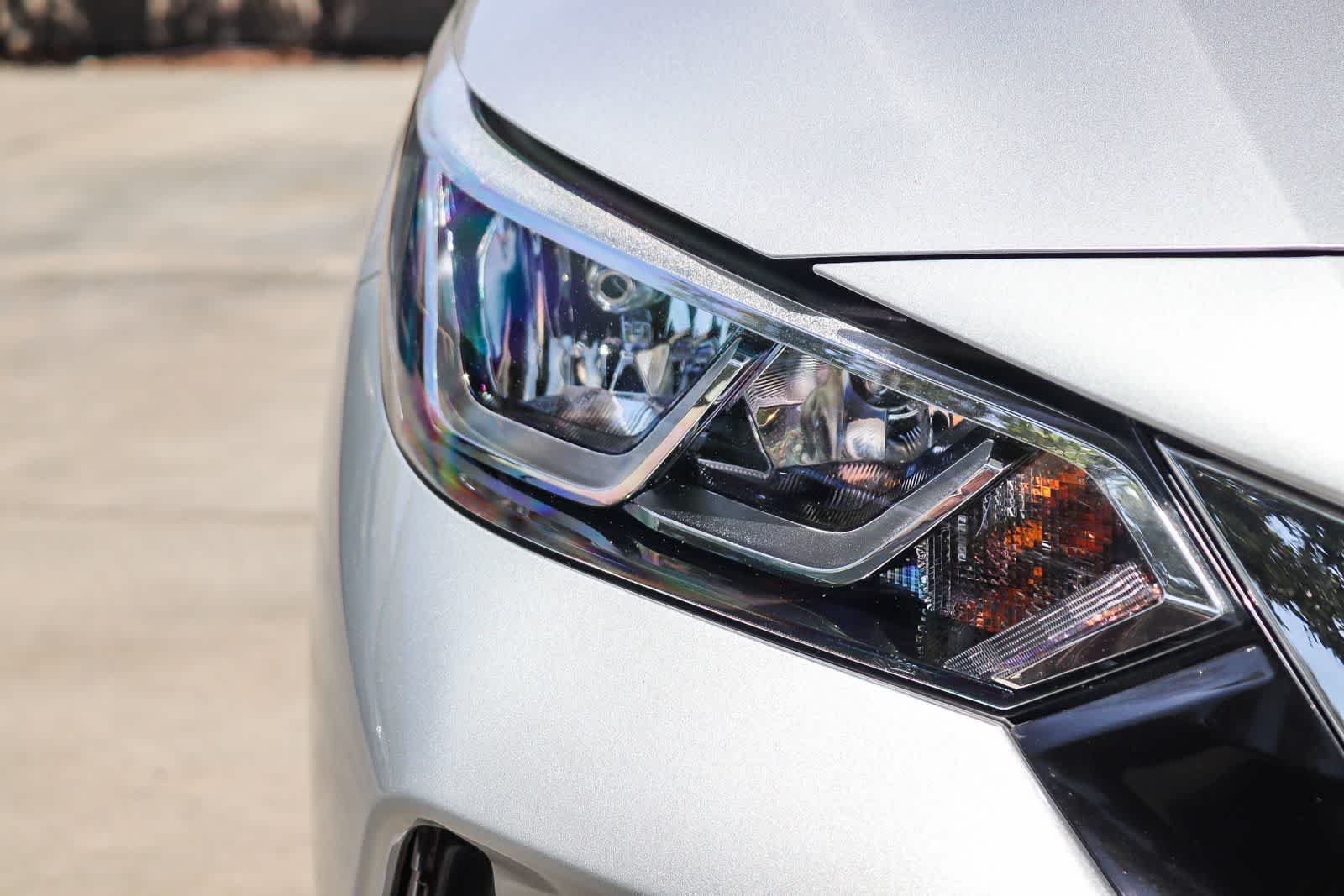 Used 2023 Brilliant Silver Metallic Nissan SV image 10