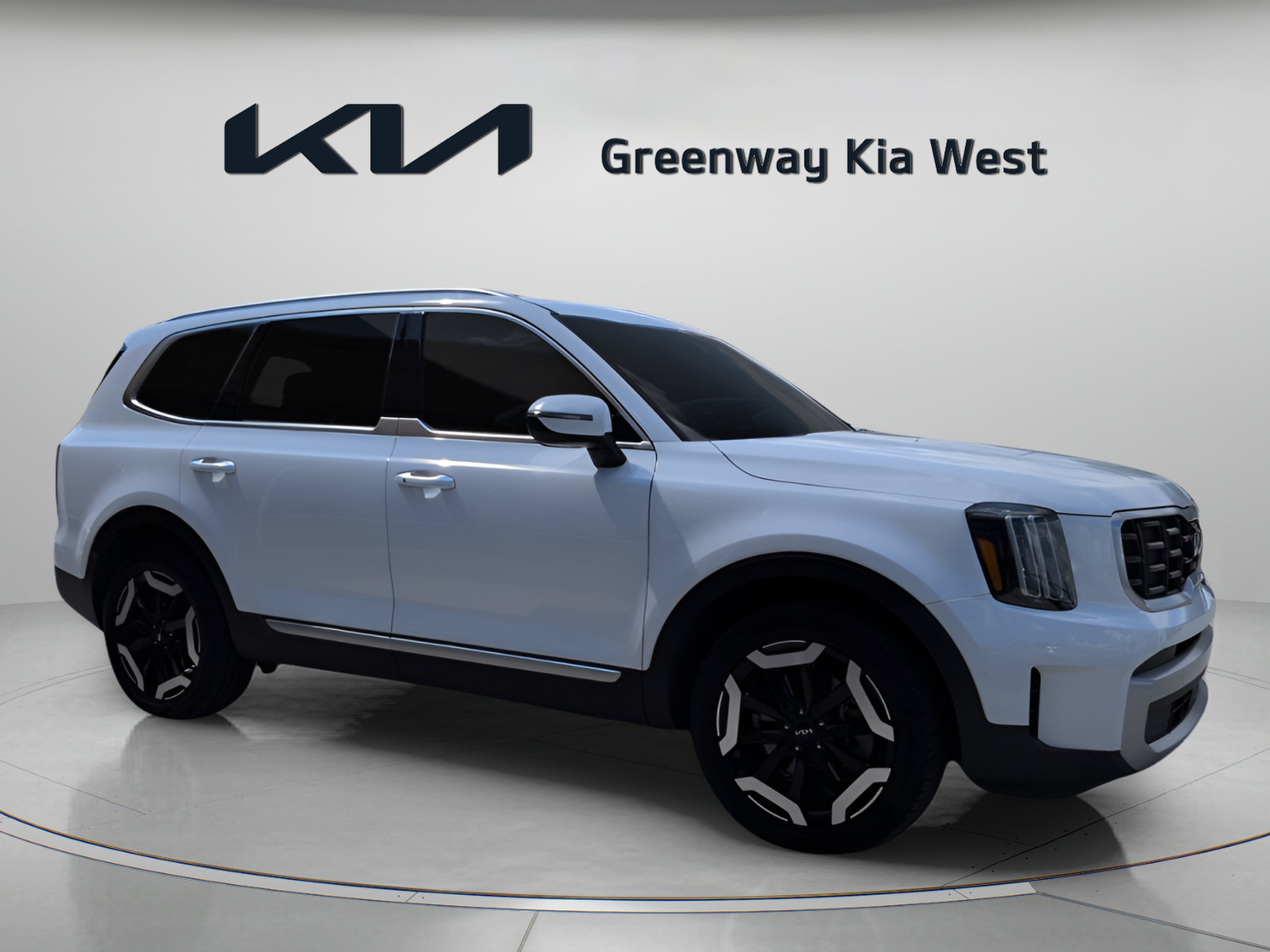 Certified Used 2024 Glacial White Pearl Kia S image 2