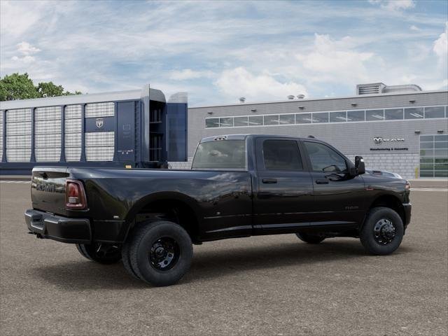 New 2027 Diamond Black Crystal Pearl-Coat Exterior Paint RAM Big Horn image 2
