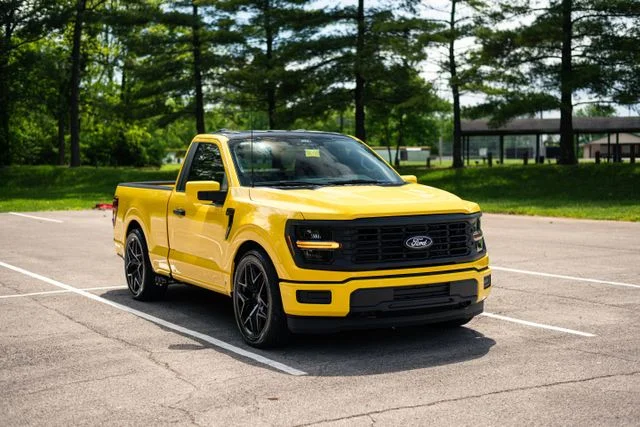 New 2026 Yellow LFP APEX CUSTOM XL image 19