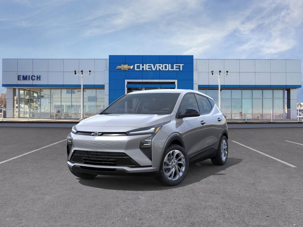 2027 Chevrolet Bolt LT - Photo 8
