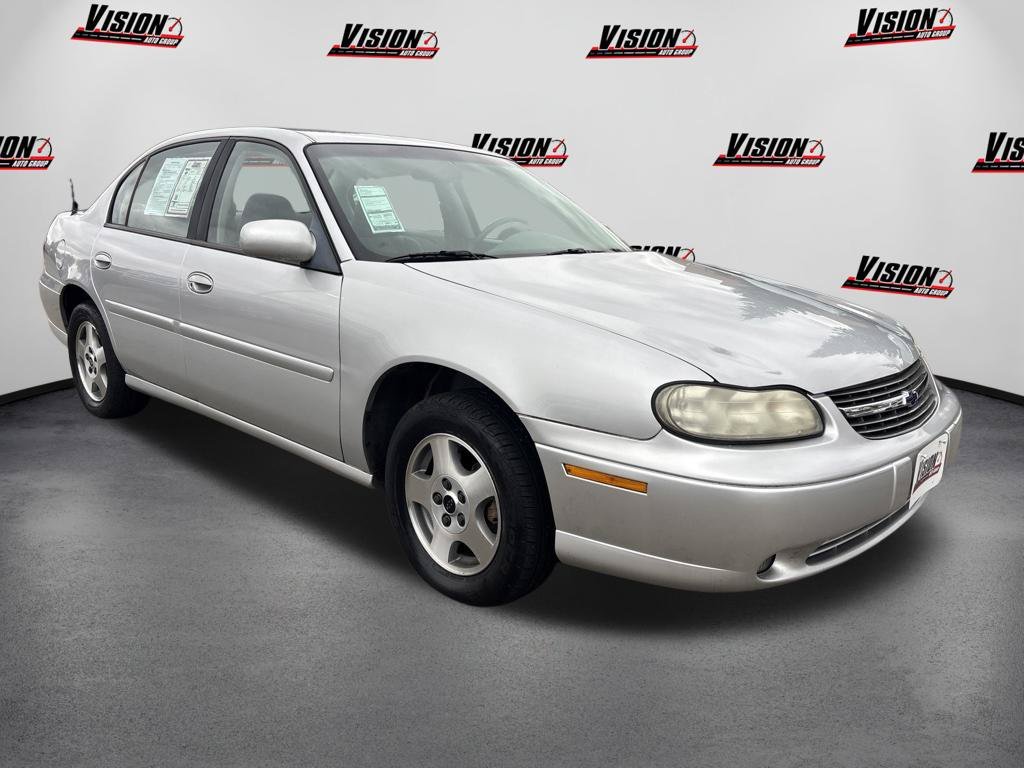 Used 2003 Silver Chevrolet LS image 3