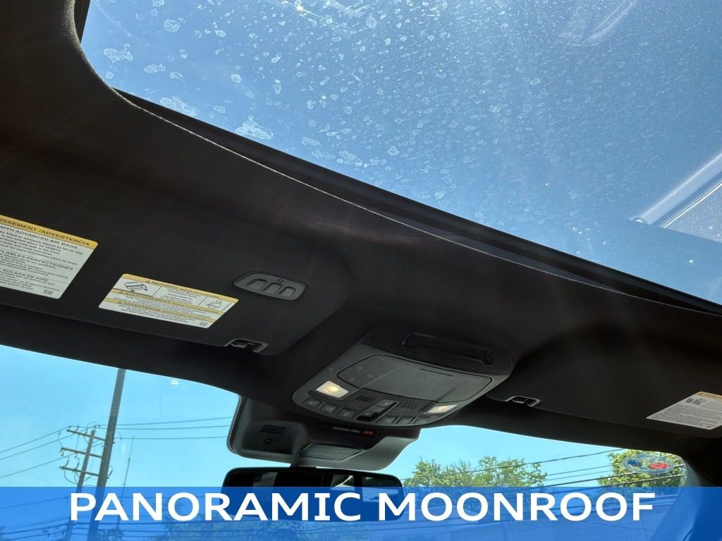 Used 2023 Silver Metallic Ford Limited image 4