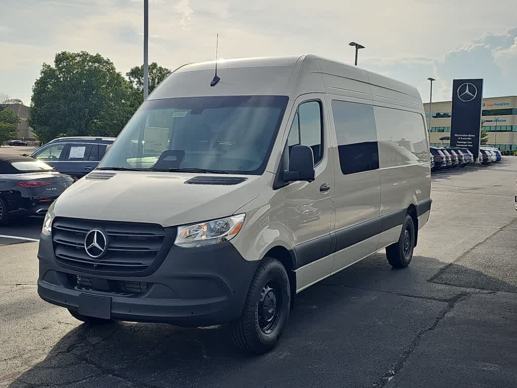 New 2026 Pebble Gray Mercedes-Benz  image 4