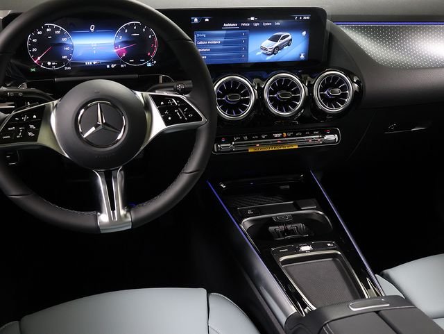 New 2026 Night Black Mercedes-Benz GLA 250 image 15