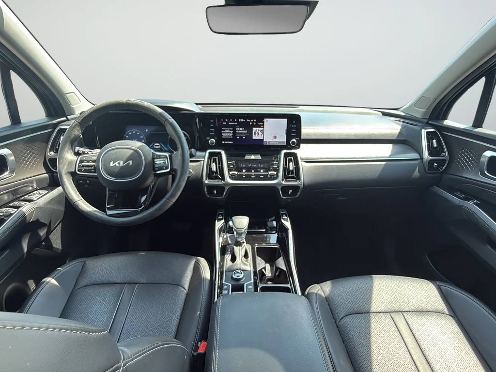 Used 2023 Gray Kia SX image 9