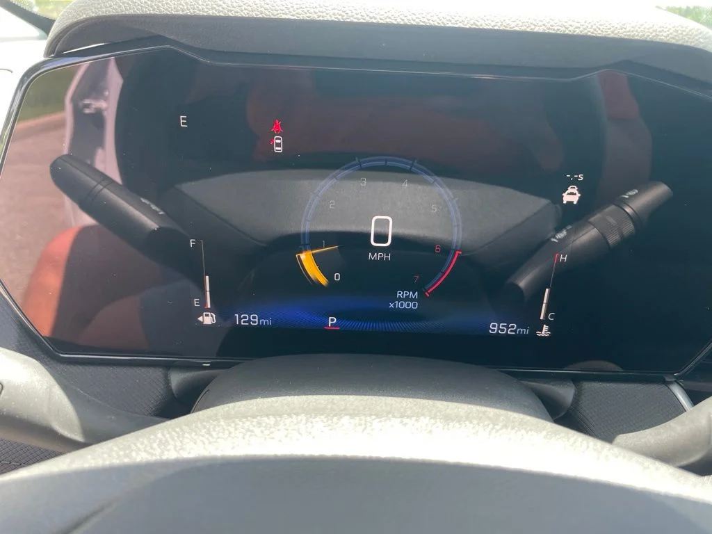 Used 2026 White Chevrolet LT image 25