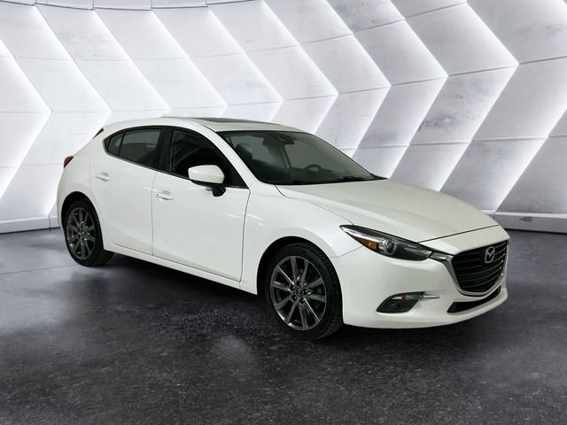 Used 2018 White Mazda Grand Touring image 1