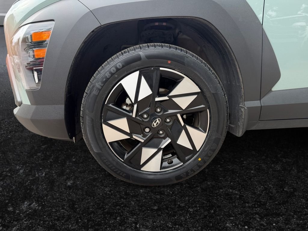 Used 2024 Green Hyundai SEL image 27