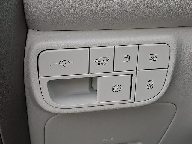 New 2026 White Hyundai SEL image 19
