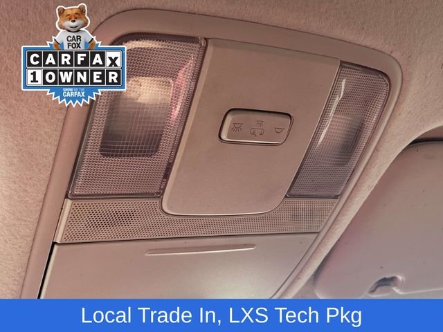 Used 2023 Red Kia LXS image 26
