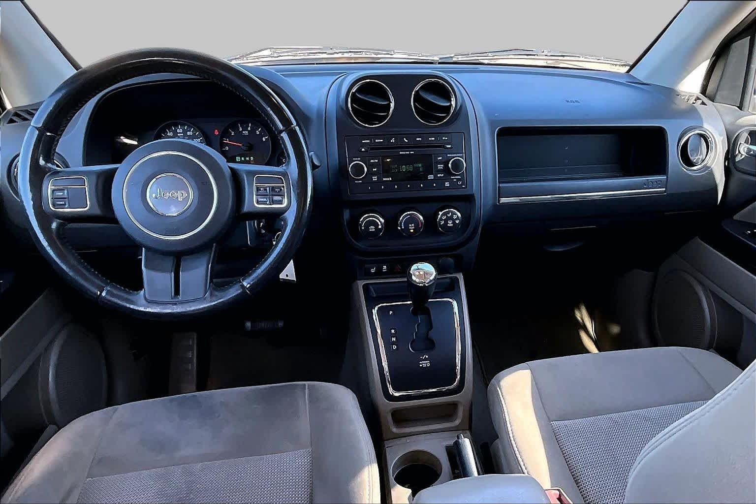 Used 2011 Brilliant Black Crystal Pearl Jeep Latitude image 14