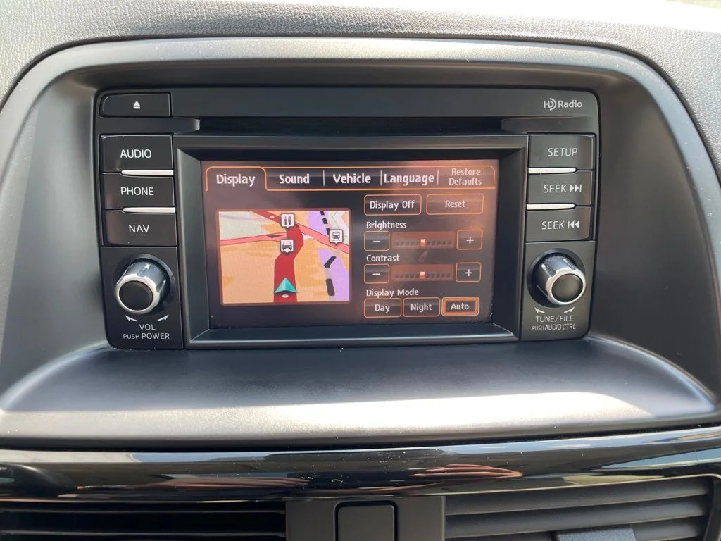 Used 2015 White Mazda Grand Touring image 20