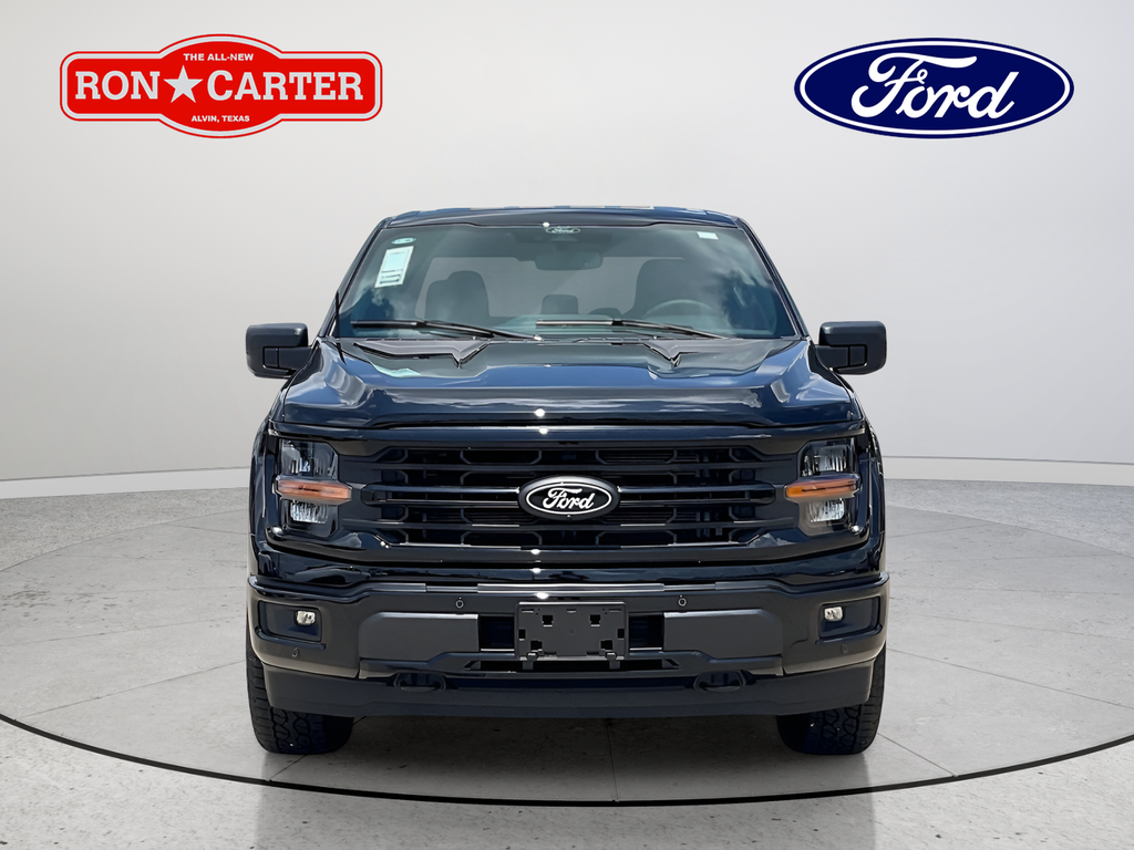 New 2026 Agate Black Metallic Ford XLT image 2
