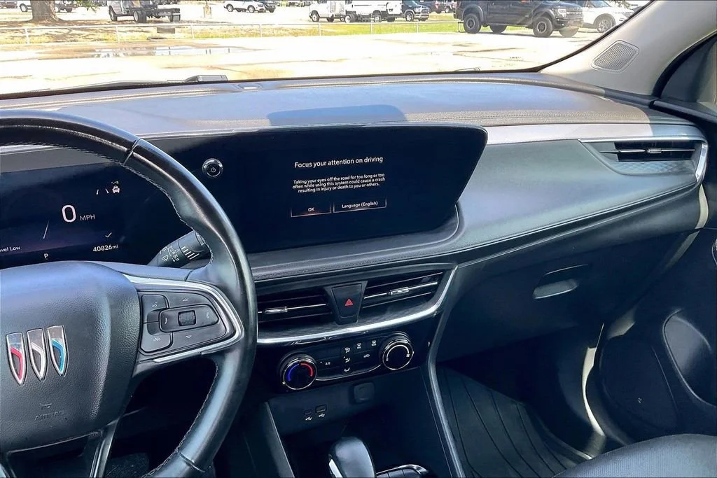 Used 2025 Ebony Twilight Metallic Buick Sport Touring image 9
