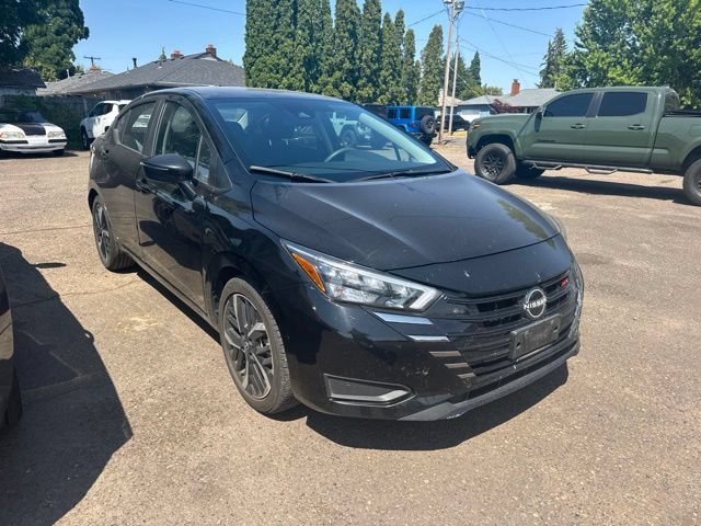2024 Nissan Versa SR