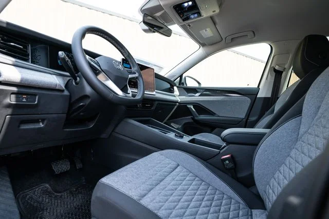 New 2025 Silver Volkswagen 2.0T S image 11