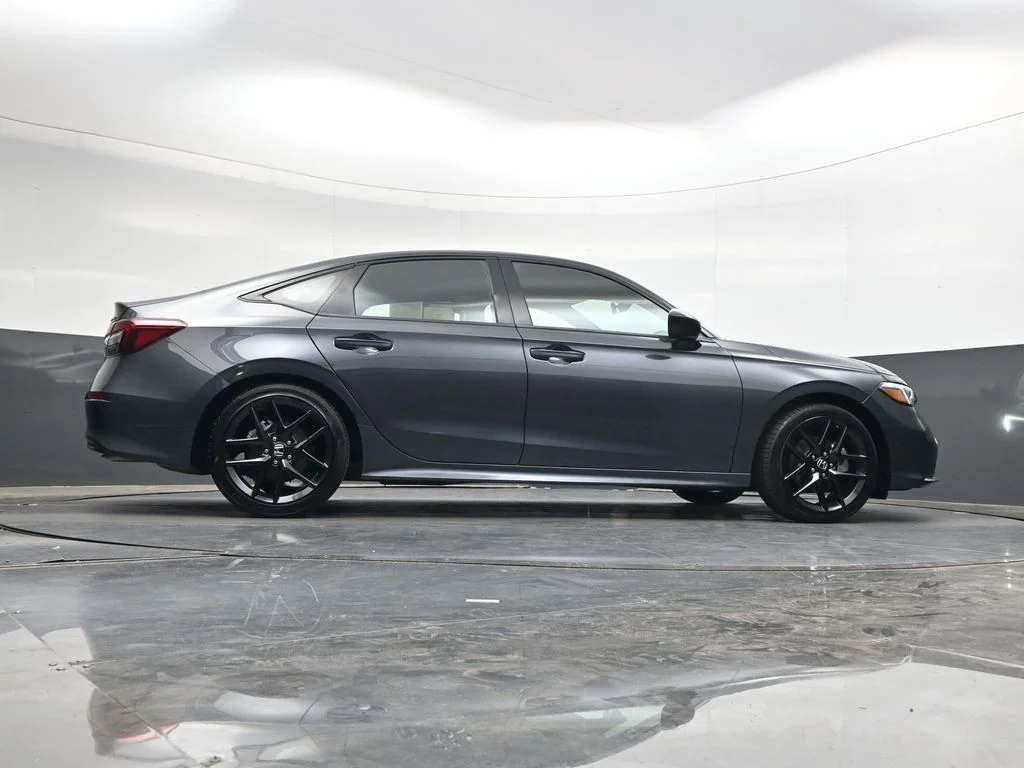 Used 2025 Meteorite Gray Metallic Honda Sport image 46