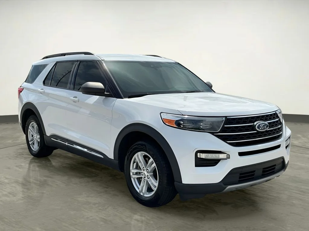Used 2023 White Ford XLT image 10
