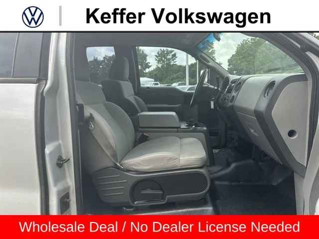 Used 2007  Ford XL image 24