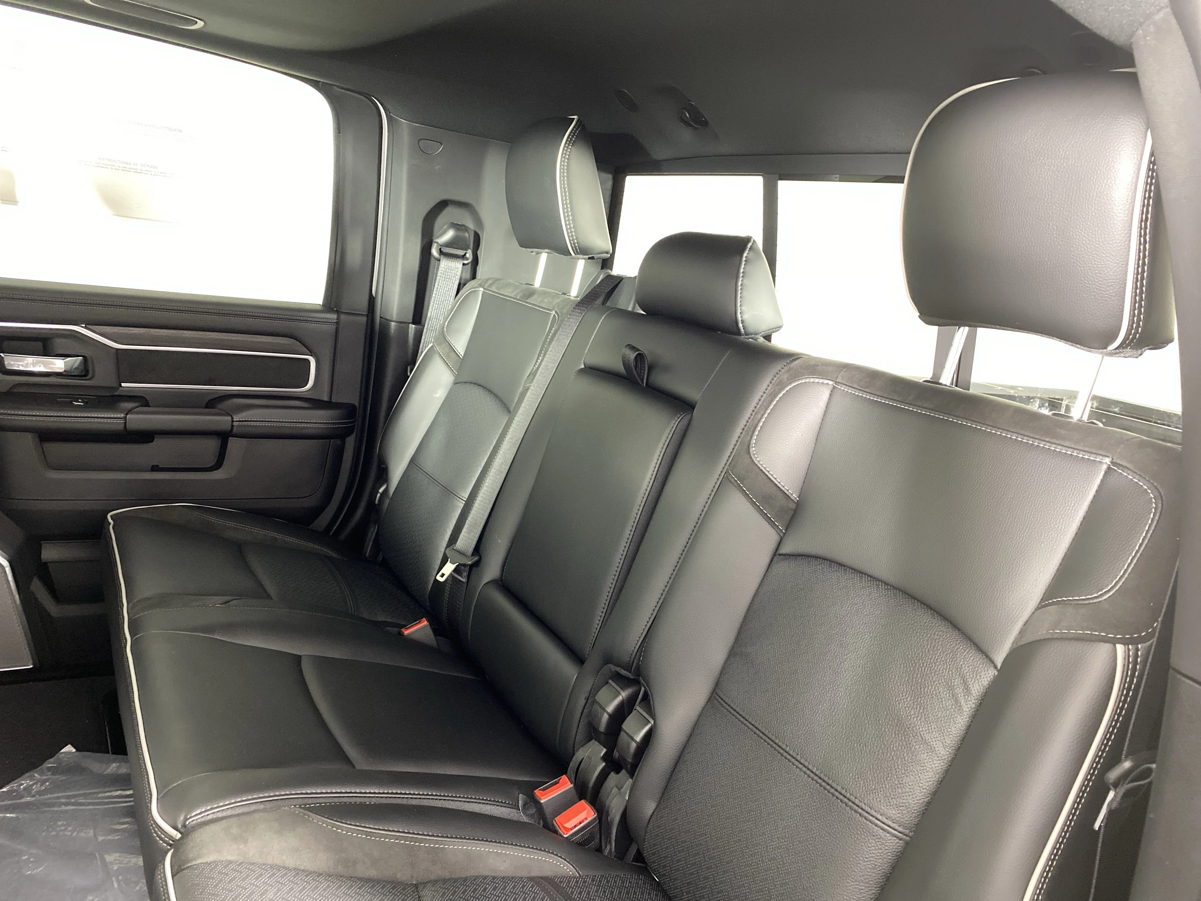 New 2026 Bright White Clear-Coat Exterior Paint RAM Laramie image 32