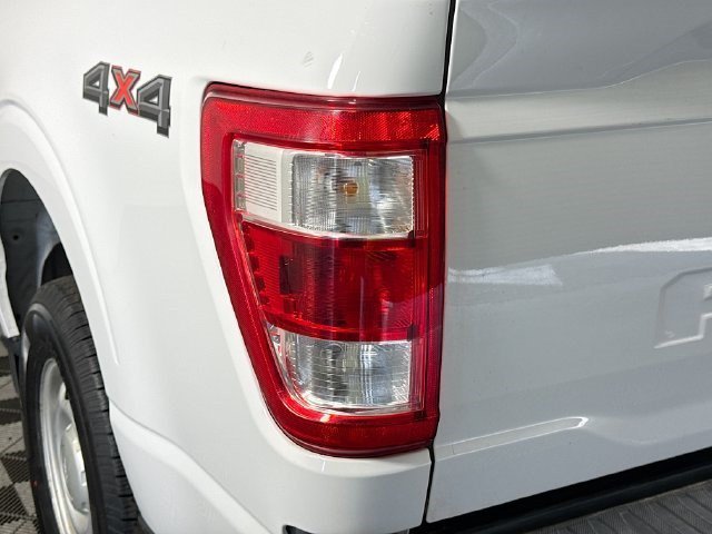 Used 2023 Oxford White Ford XL image 31