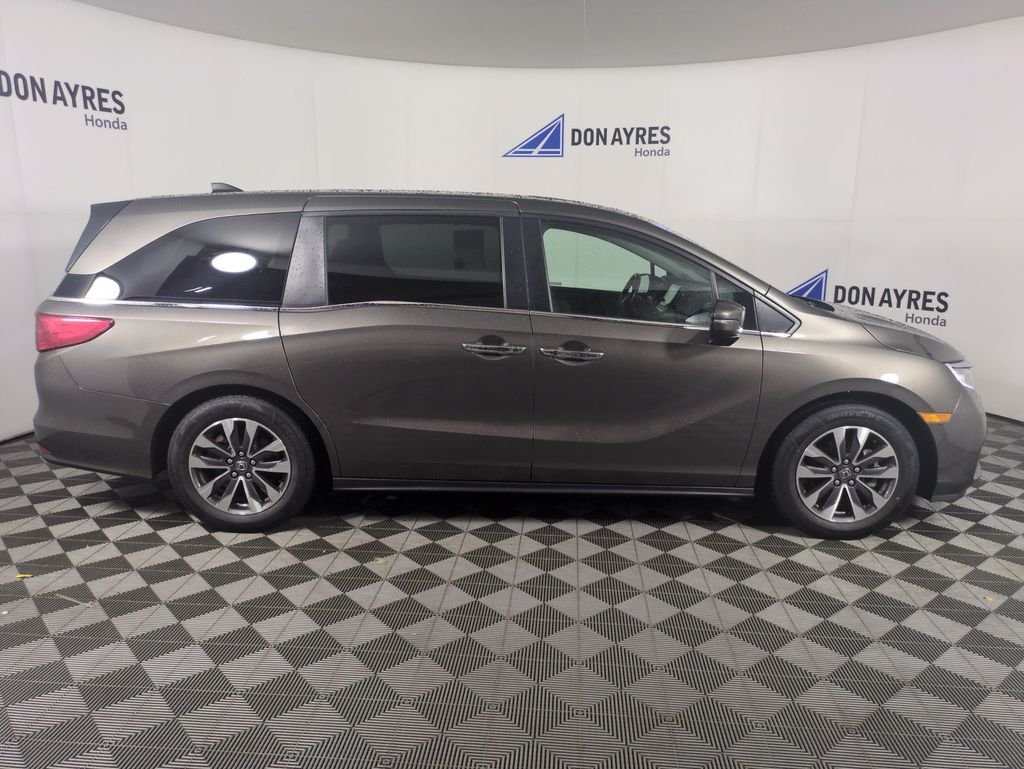 2022 Honda Odyssey EX-L - Photo 10