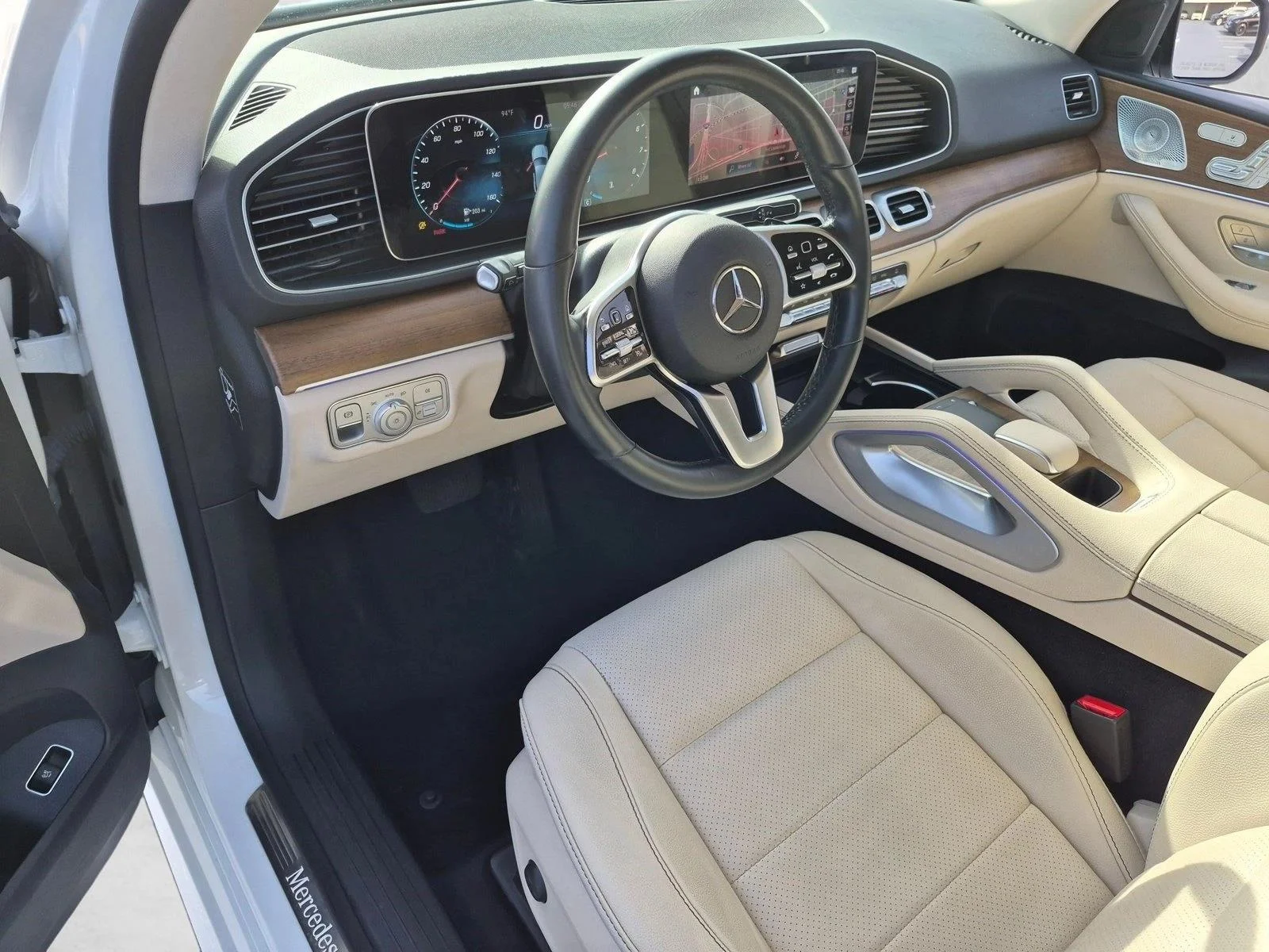 Used 2022 Polar White Mercedes-Benz GLE 350 image 7