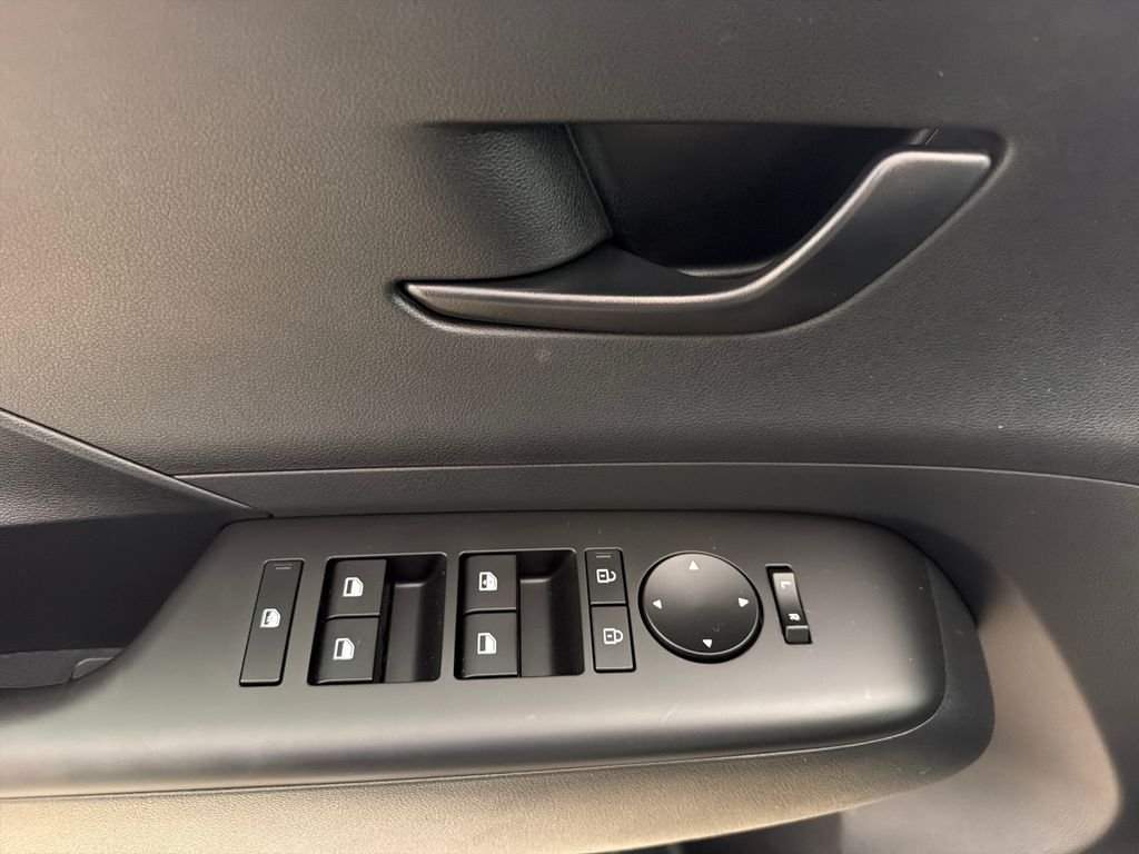Used 2025 Gray Hyundai SEL image 11