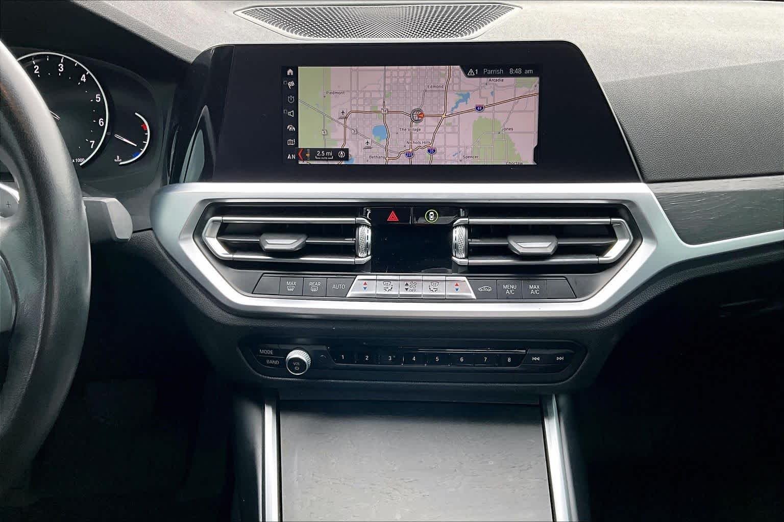 Used 2020 Alpine White BMW 330i image 7