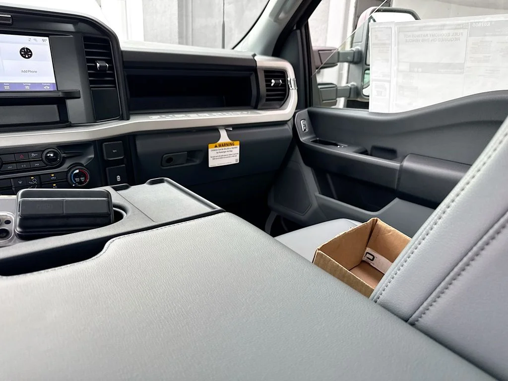 New 2026 Oxford White Ford F-250® XL image 21