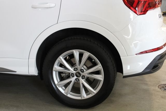 Used 2024 Arkona White Audi Premium image 29