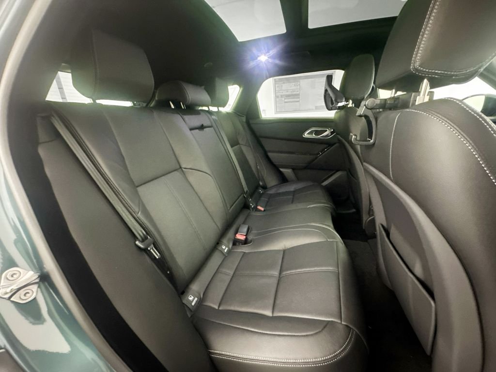 New 2026 Giola Green Land Rover Belgravia Edition image 28