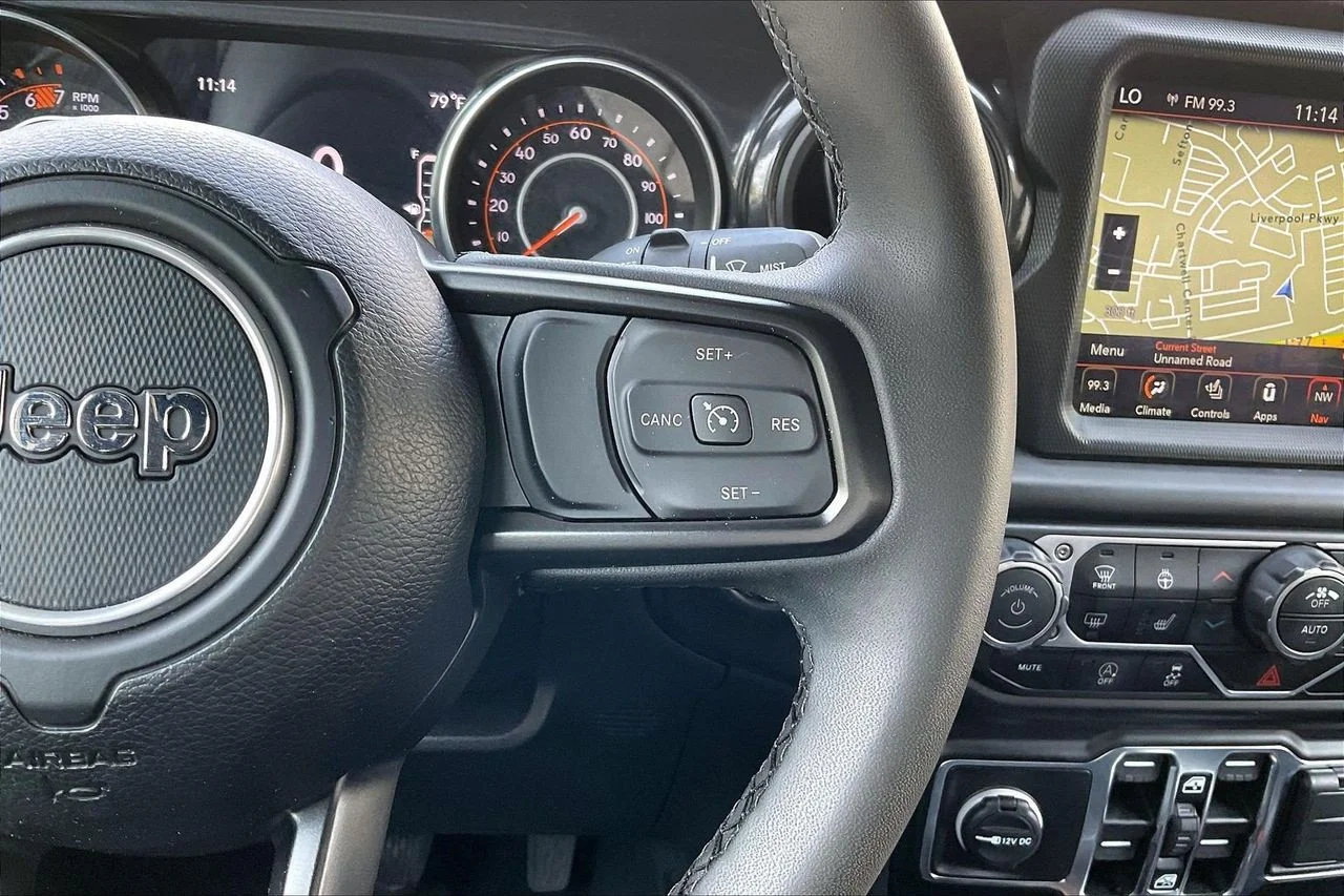 Used 2023 White Jeep Sport image 29