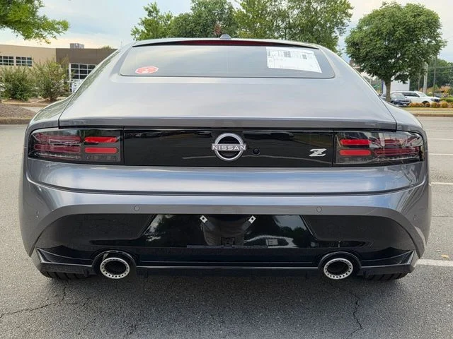New 2027 Gun Metallic Nissan Sport image 6