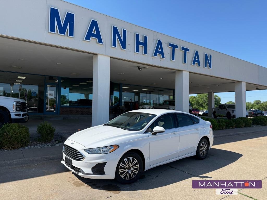 2019 Ford Fusion S FWD's photo