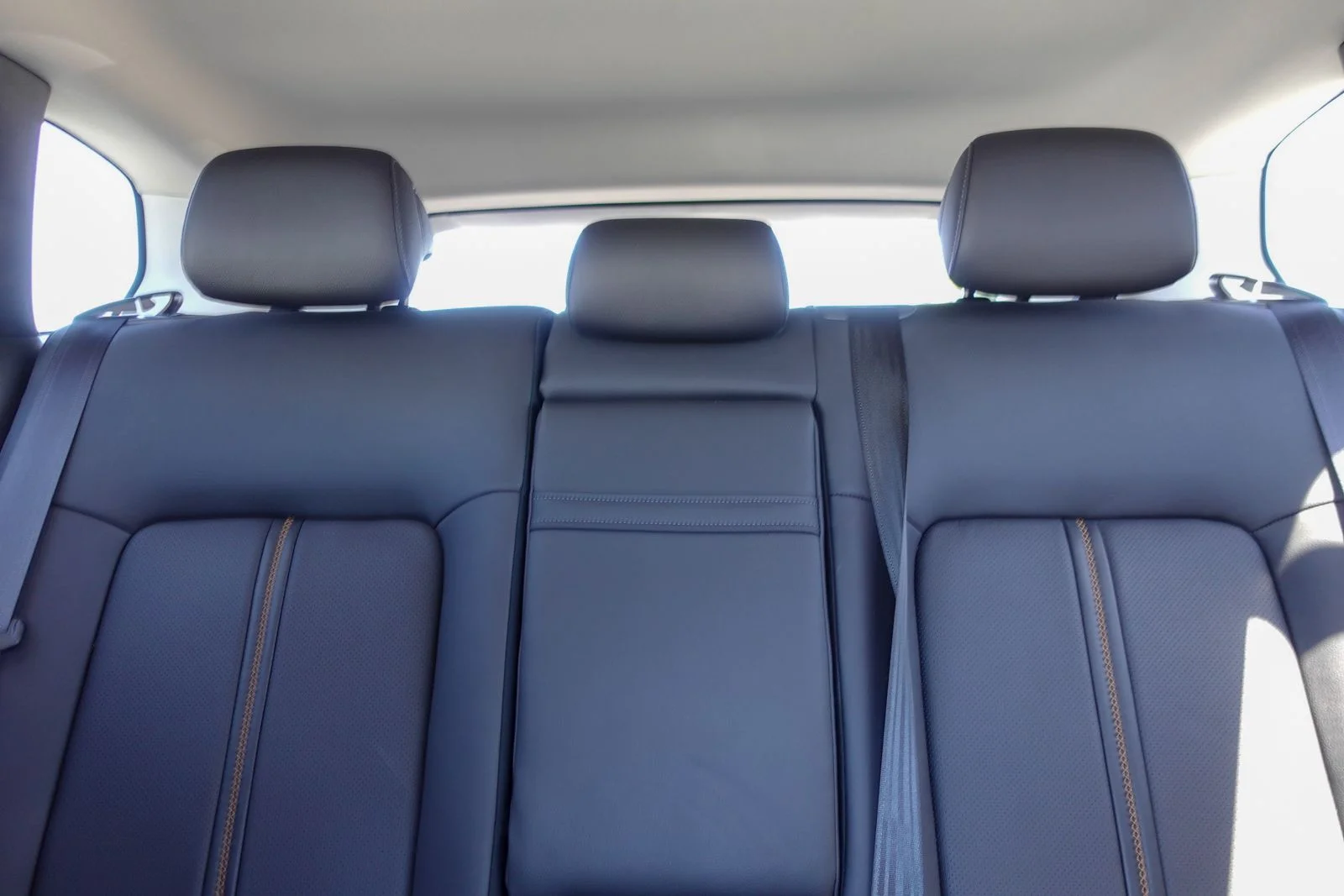 Certified Used 2025 Wind Chill Pearl Mazda Premium image 15