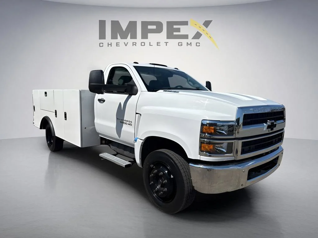 Used 2024 Summit White Chevrolet Work Truck image 8