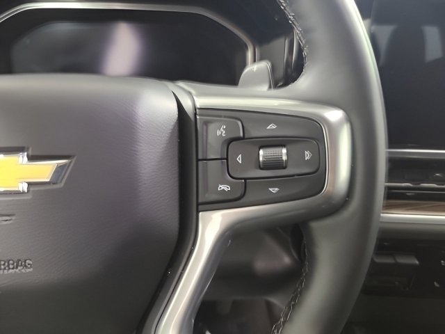 Used 2024 Lakeshore Blue Metallic Chevrolet LT image 23