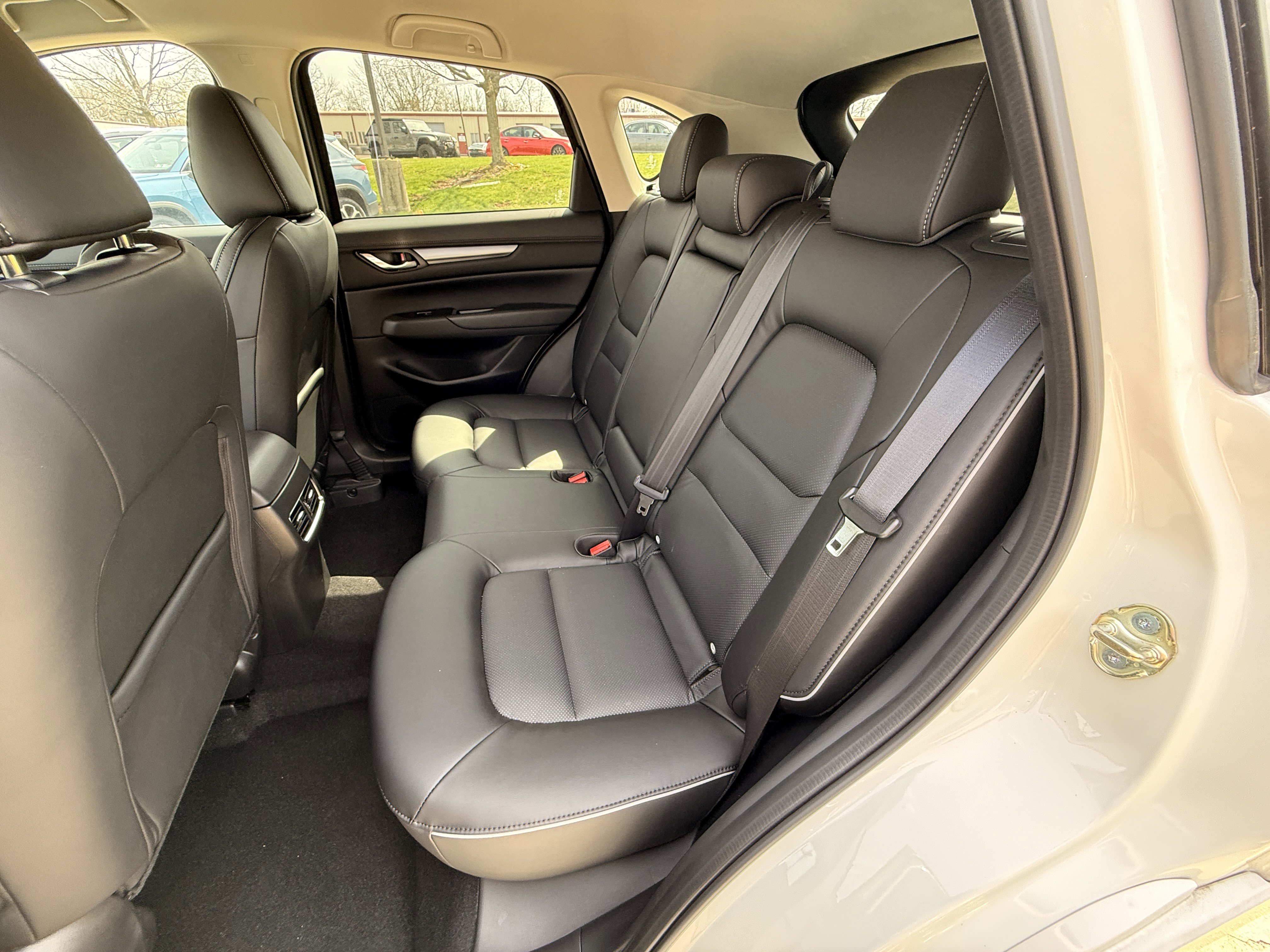 2025 Mazda CX-5 S Select Package - Photo 23