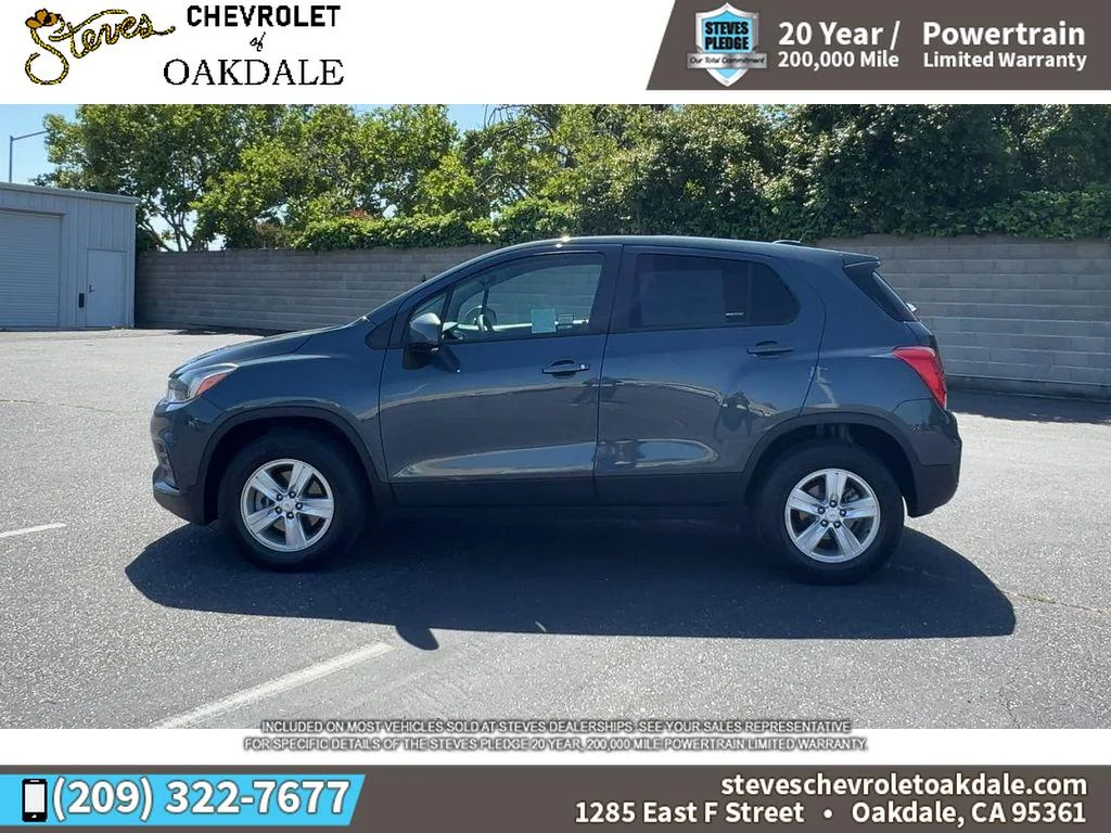 2022 Chevrolet Trax LS - Photo 7