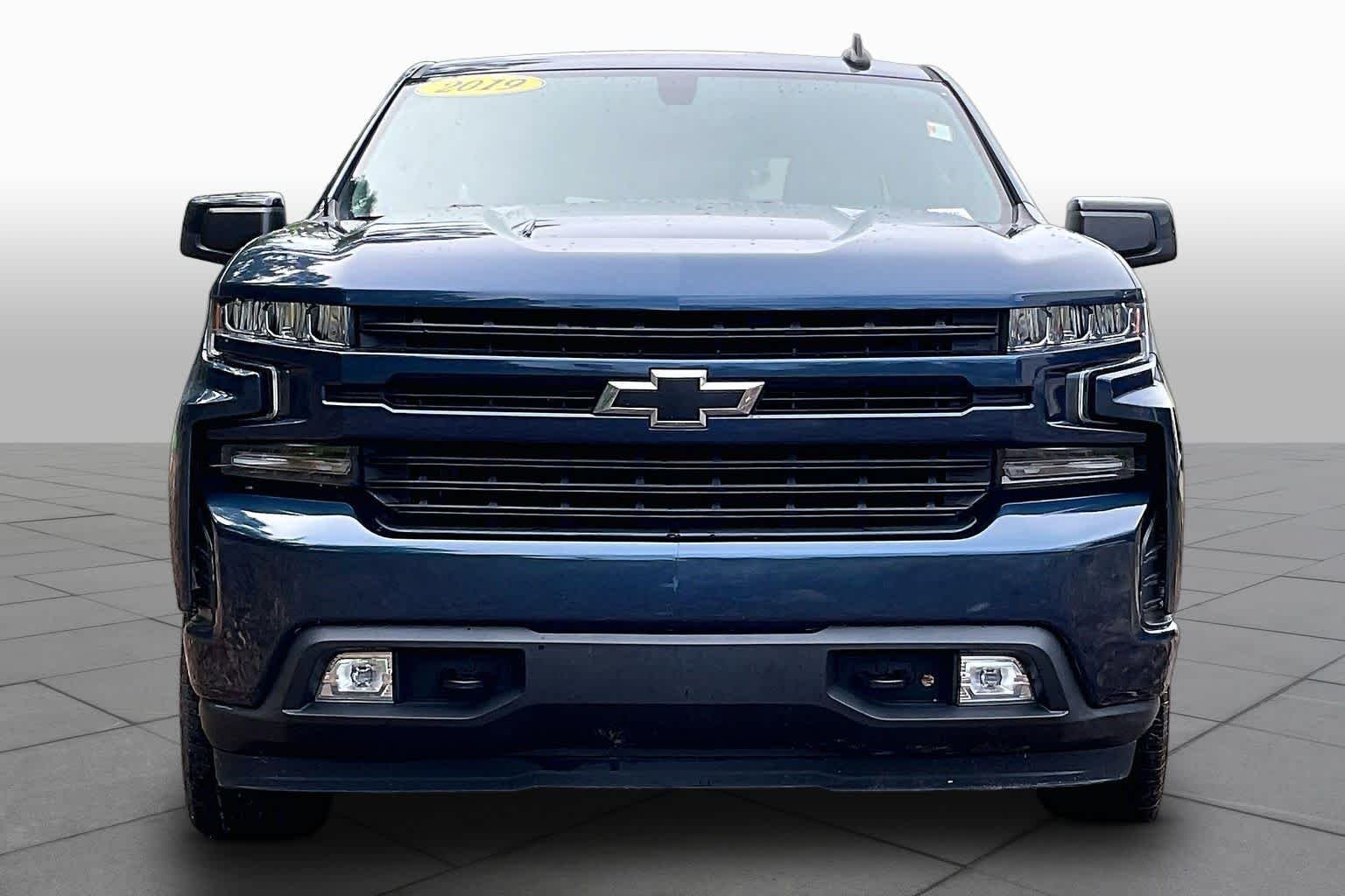 Used 2019 Northsky Blue Metallic Chevrolet RST image 4