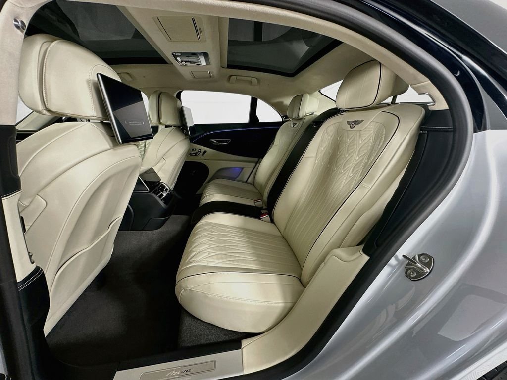 2026 Bentley Flying Spur Azure - Photo 25