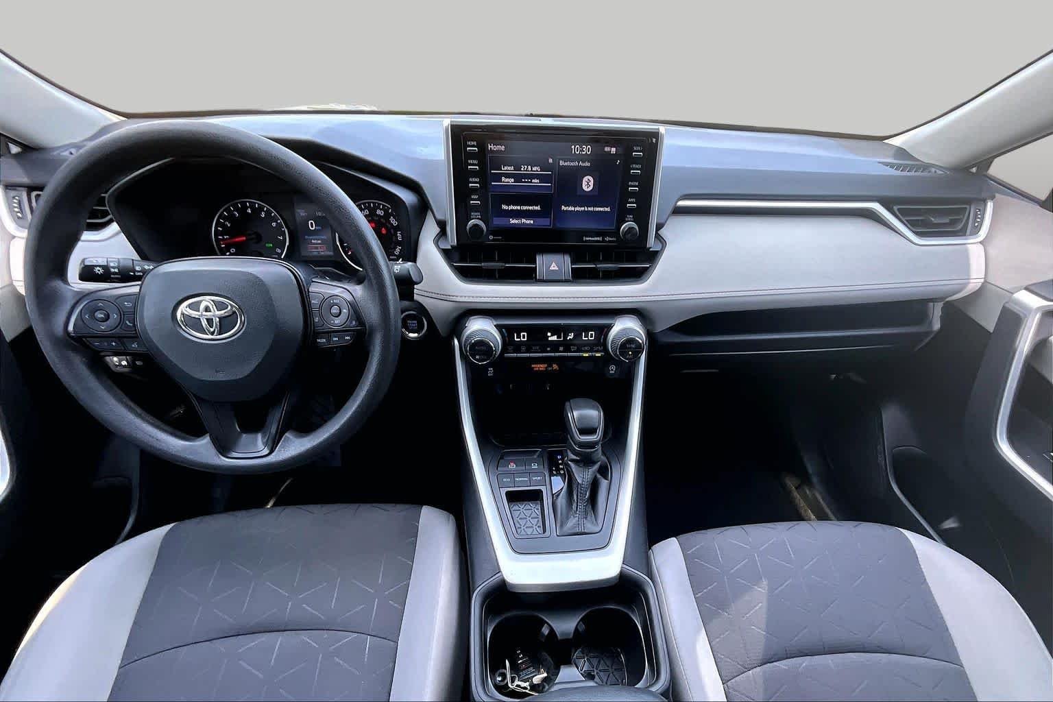 Used 2021 Silver Sky Metallic Toyota XLE image 16