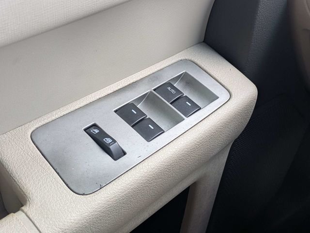 Used 2010 White Ford SE image 23
