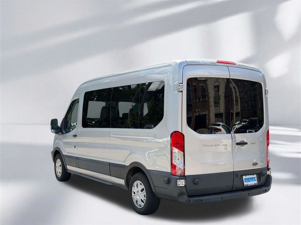 Used 2016 Ingot Silver Ford XLT image 6