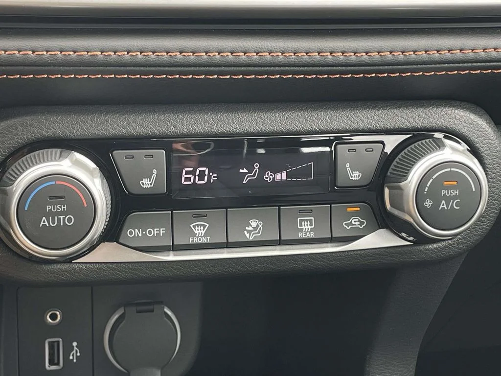 2018 Nissan Kicks SR - Photo 18