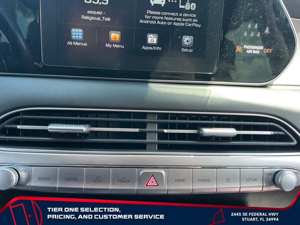 Used 2020 Gray Hyundai SEL image 23