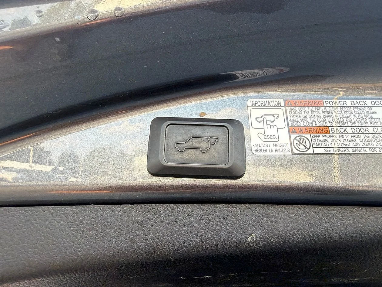 Used 2016 Gray Toyota Limited image 36