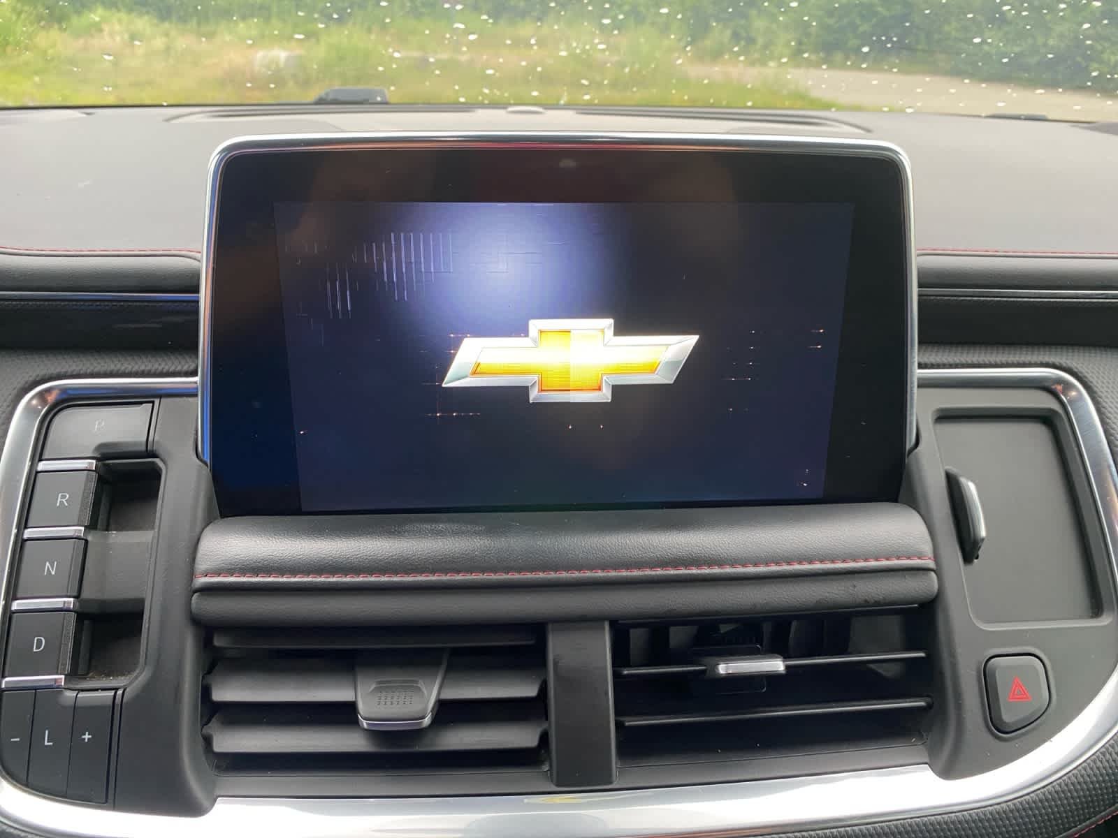 Used 2022 Summit White Chevrolet RST image 25